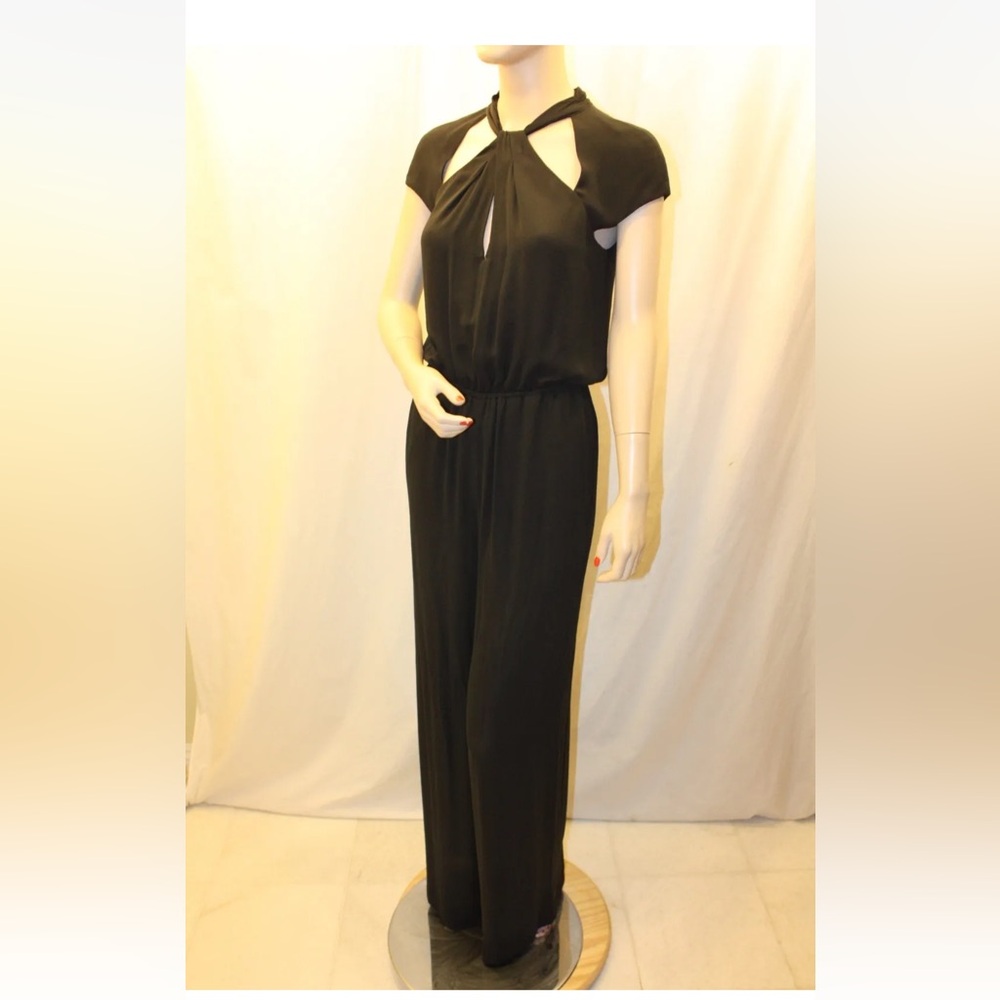 EUC BCBG Max Azria Brand Size L Large Women’s Black Jumper Jumpsuit Romper